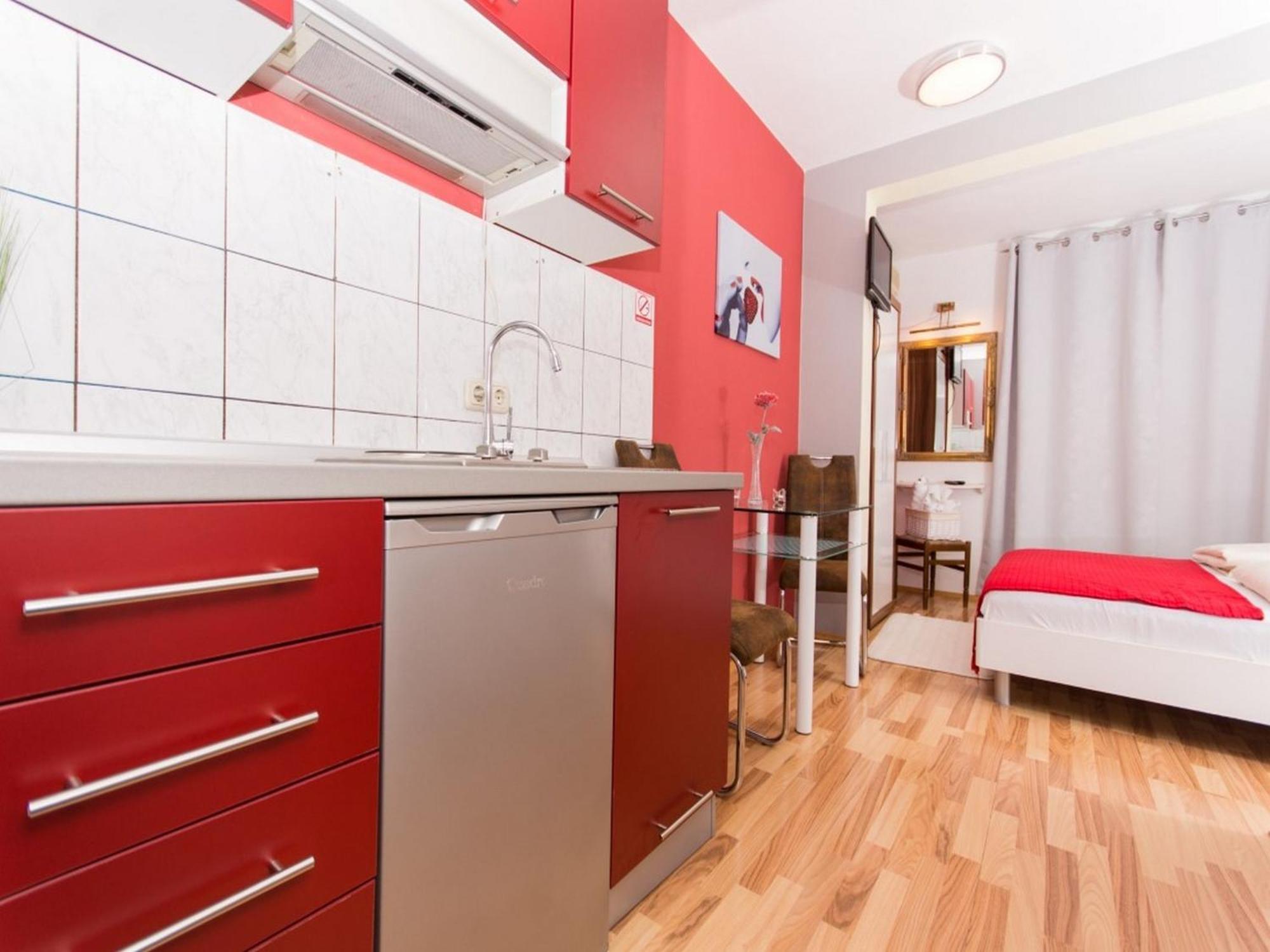 Villa Stil Τρογκίρ Δωμάτιο φωτογραφία