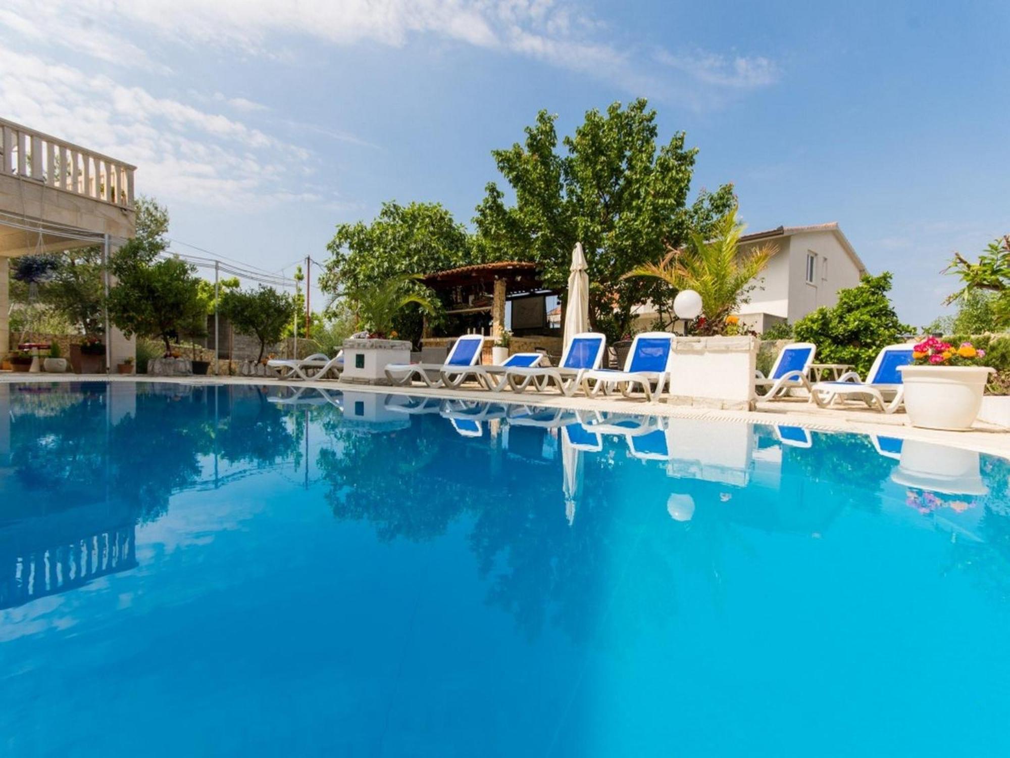 Villa Stil Τρογκίρ Δωμάτιο φωτογραφία